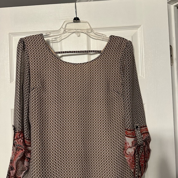 Speechless Geometric/Paisley Print Tunic - Picture 2 of 15
